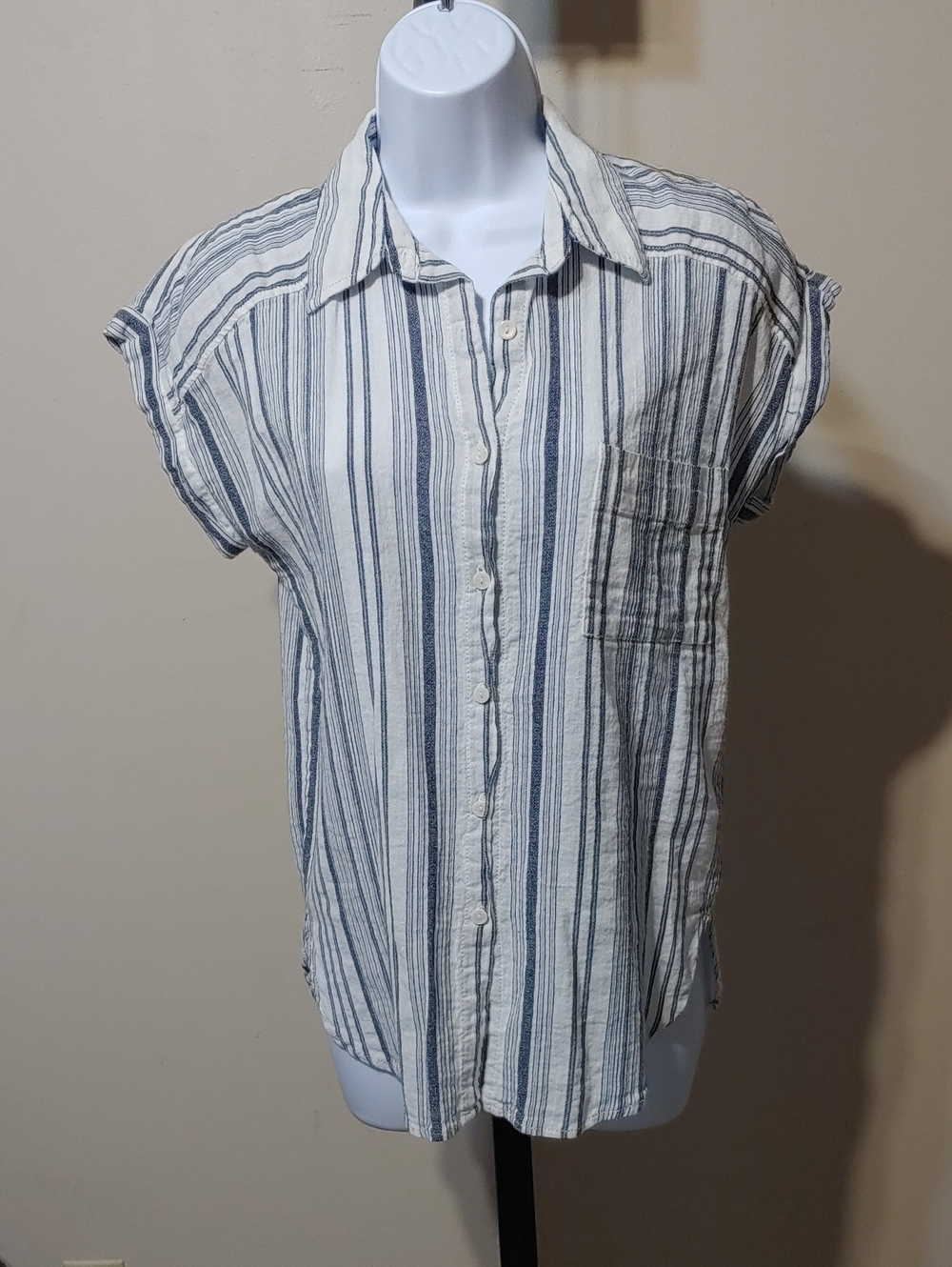 Max Studio Blue and White Vertical Stripe Button-Down Shirt